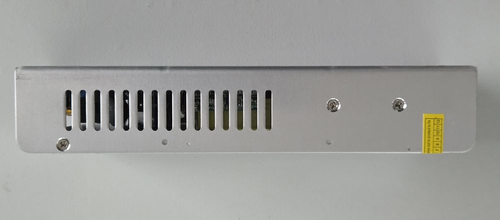 Sursa de Alimentare 12V,  33A,  400W, IP 20  Sursa Alimentare Pentru 90 Metri Banda Led  Produs  Nou  In  Ofertă