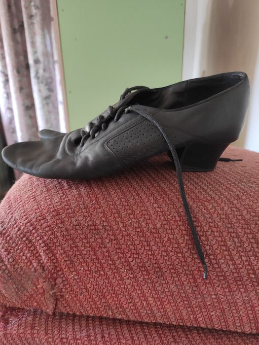 Продам мужские танцевальные туфли