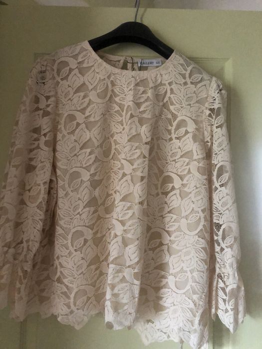 Дантелена блуза подходяща за празници -XL