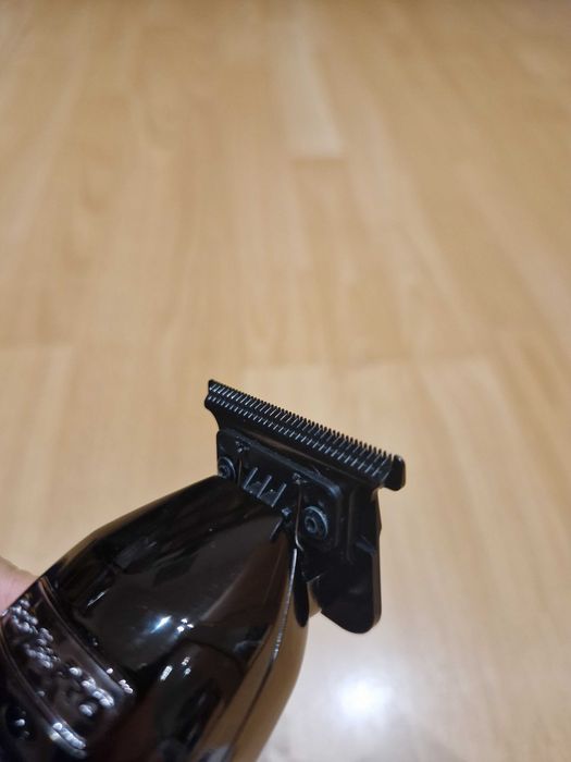 Mașină de contur BaBylissPro Skeleton FX787G Gunsteel fara fir