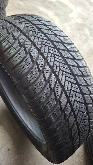 1buc 235 45 R20 Bridgestone iarna M+S cauciuc anvelopa ms 20