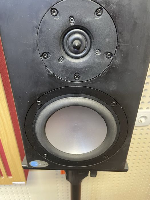 Мониторни колони “ Blue sky”