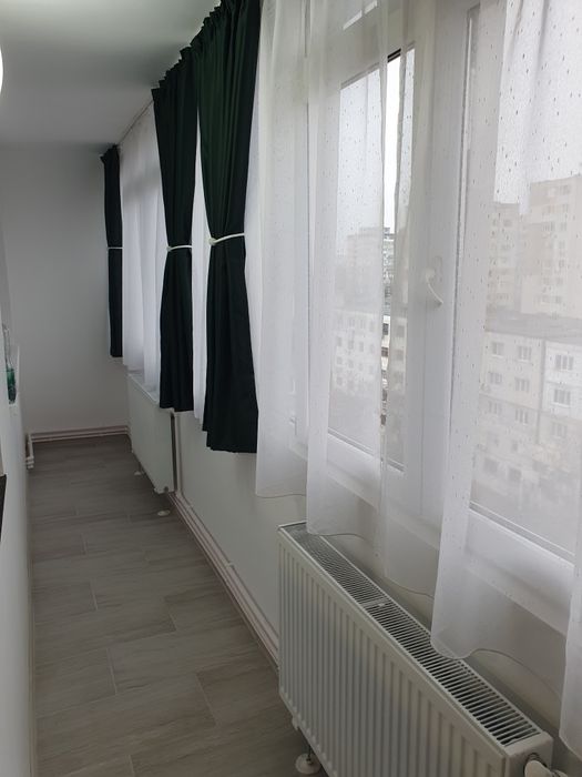 Vând apartament cu doua camere