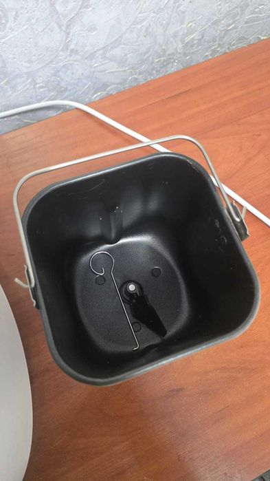 Продам Хлебопечь Gorenje модель BM910W