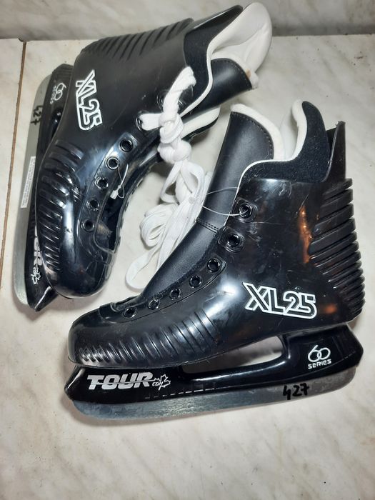 Patine hochey hochei 427 Tour impecabile marime eu 36 ( 23,5 cm)