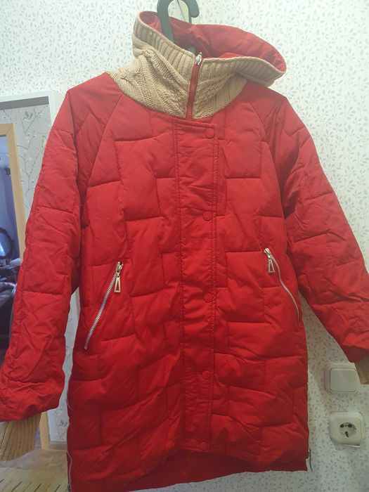 продам куртку демисезонную