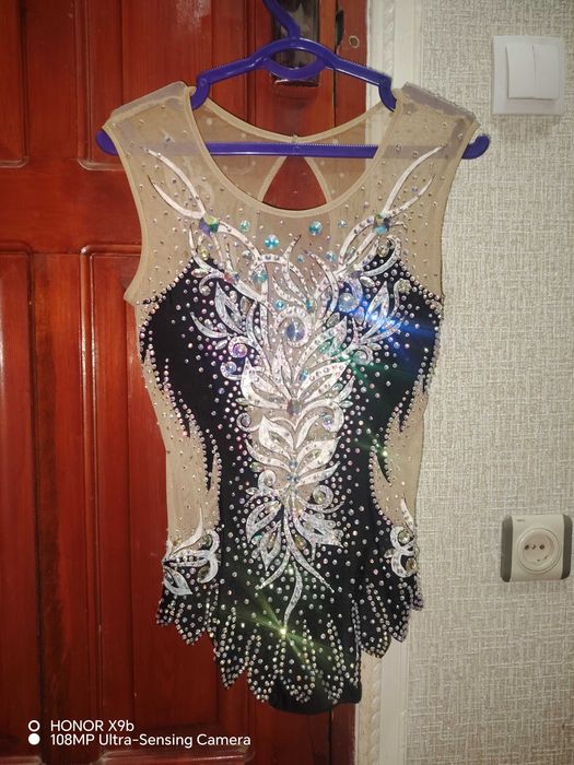 Купальник спортивный гимнастический для выступлений