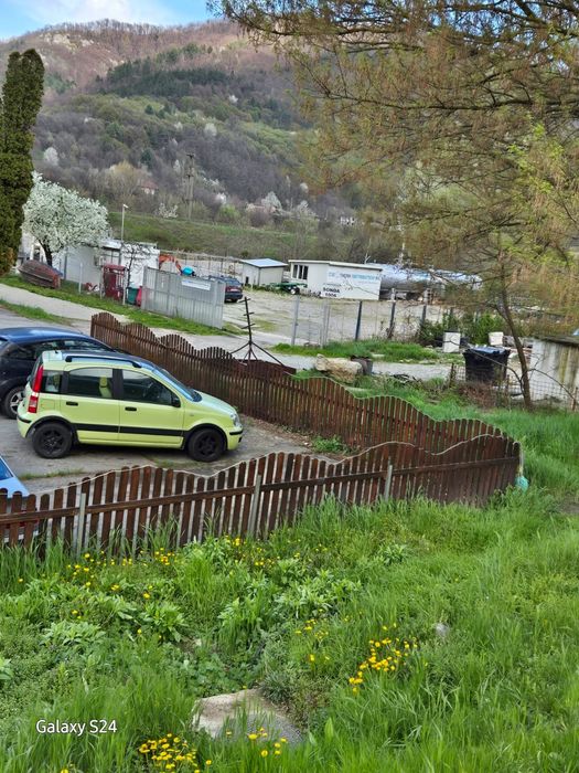 Teren Căciulata,zona hotel Traian