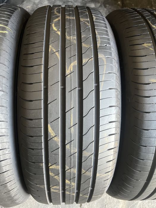 4 anvelope de vara 215/55/17 Goodyear!