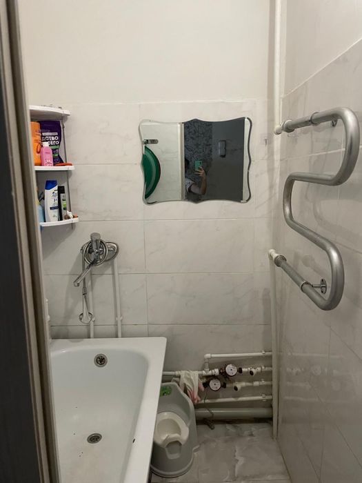 Продается 4х-комн.кв на 6 микрорайоне