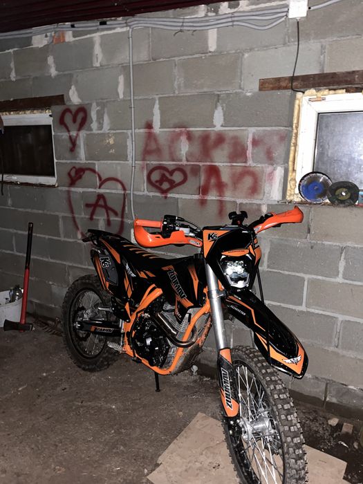 Zuumav K5 CB300..