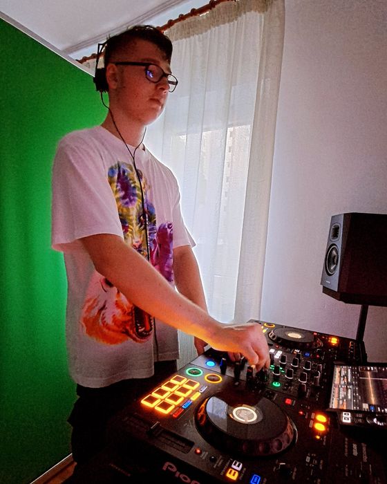 DJ Evenimente [Serios si pasionat]