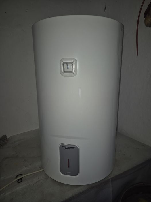 Boiler electric Ariston Lydos 80L