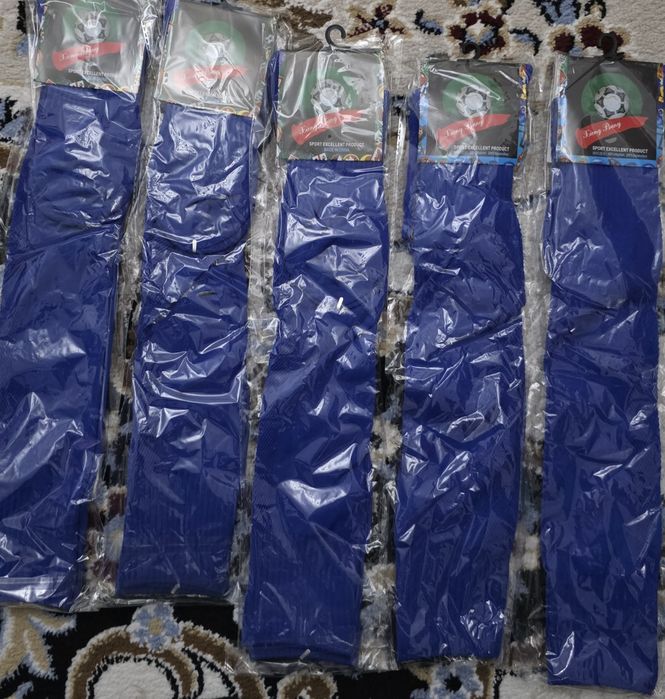 Продам Гетры футбольные