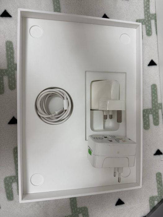 Macbook Air 13, 2019, американский