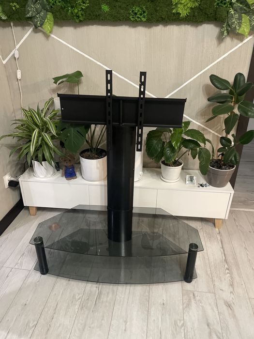 Тумба под телевизор