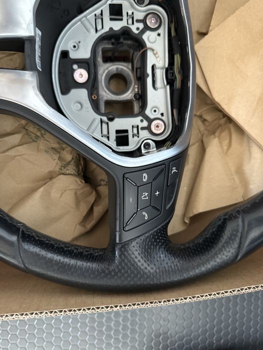 Волан Mercedes C class W204