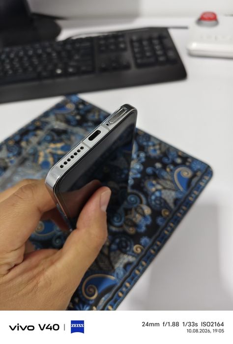 Siz uchun luboy flagman bn dardlashadigan smartfon topdim Xiaomi 14