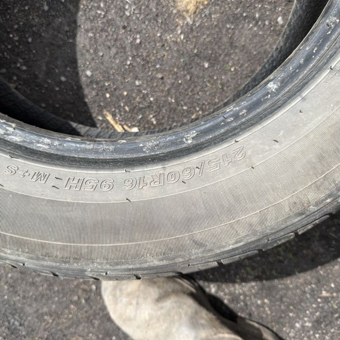 Шины продаю на 215/60/16