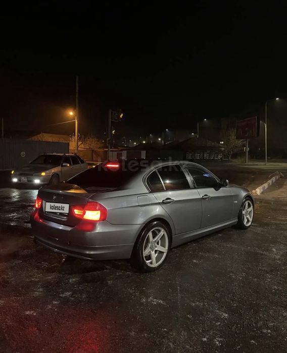 Продам BMW 318 E90 рестайлинг