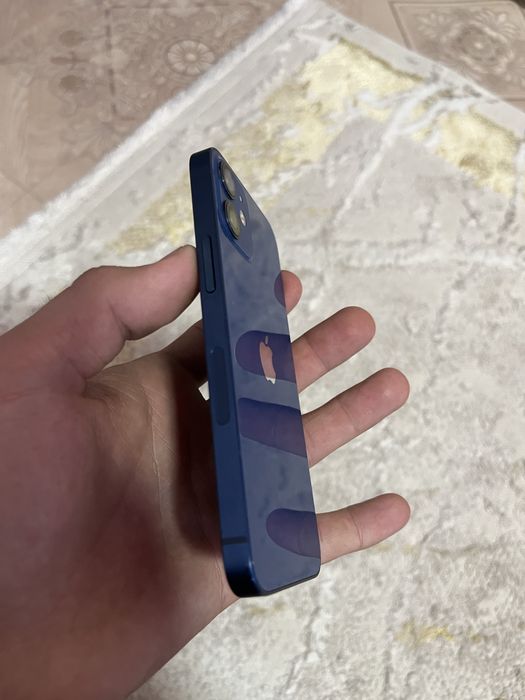 продаю iphone 12. 64gb