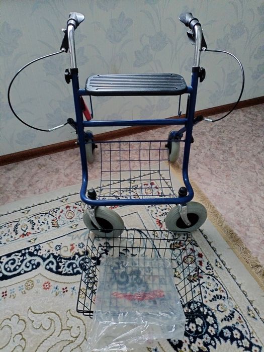 Ходунки для взрослых