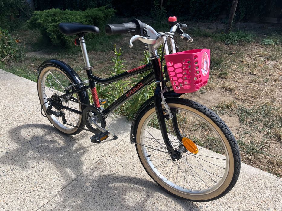 Bicicleta pentru copii intre 6 si 9 ani, aproape noua