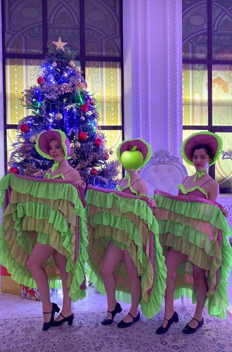 Продам танцевальные костюмы