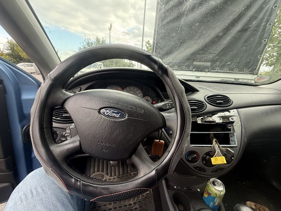 Dezmembrez ford focus 1.8 diesel