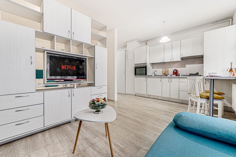 Inchiriez în regim hotelier apartament la Ared Kaufland