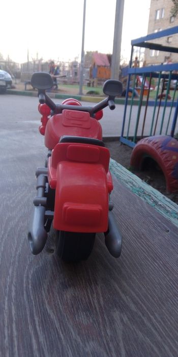 Продаю игрушки в отличном состояние