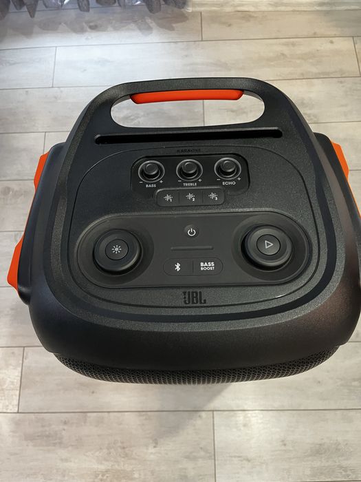 JBL  Partybox 710