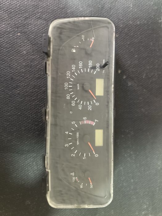 Щиток прибор на ваз