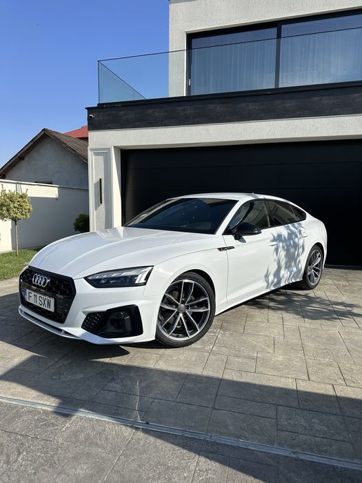 Audi A5 S-Line interior / exterior