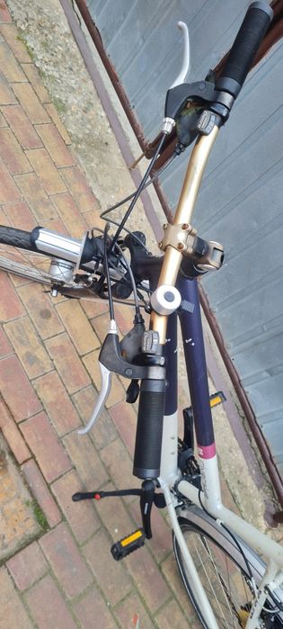 Vand 2 biciclete de dama