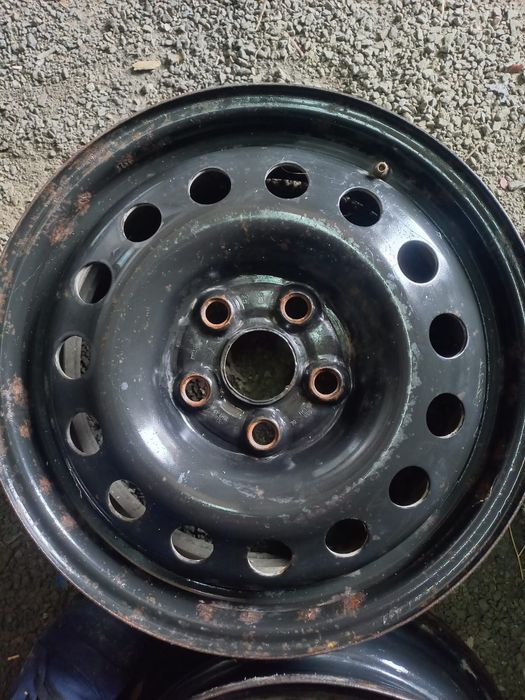 Продам диски на R16