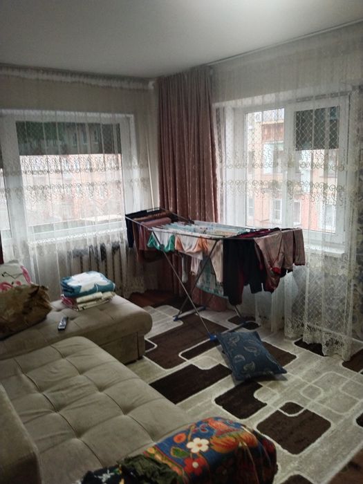 меняю 2 х на 3х комнатную