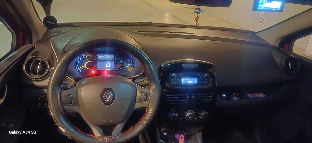 Renault Clio Estate 2015