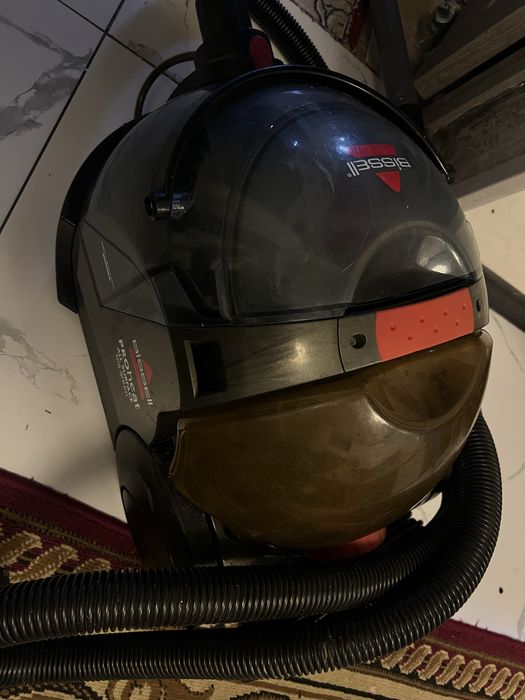 Пылесос современный