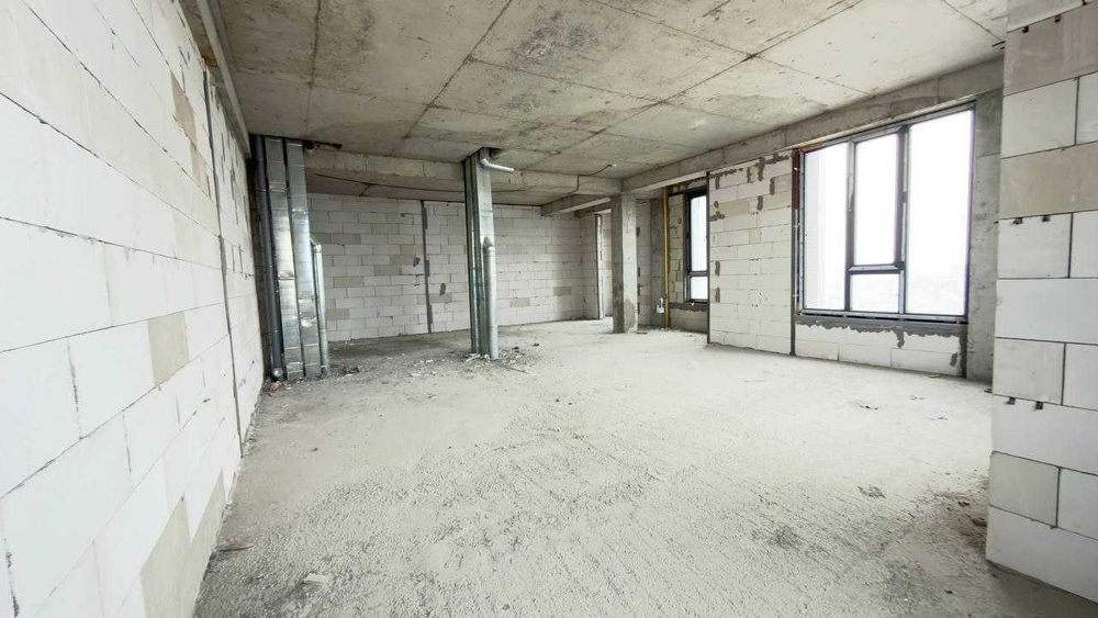 Продается 3-хком. квартира. Буз-базар. Пушкина. Буюк Ипак Йули