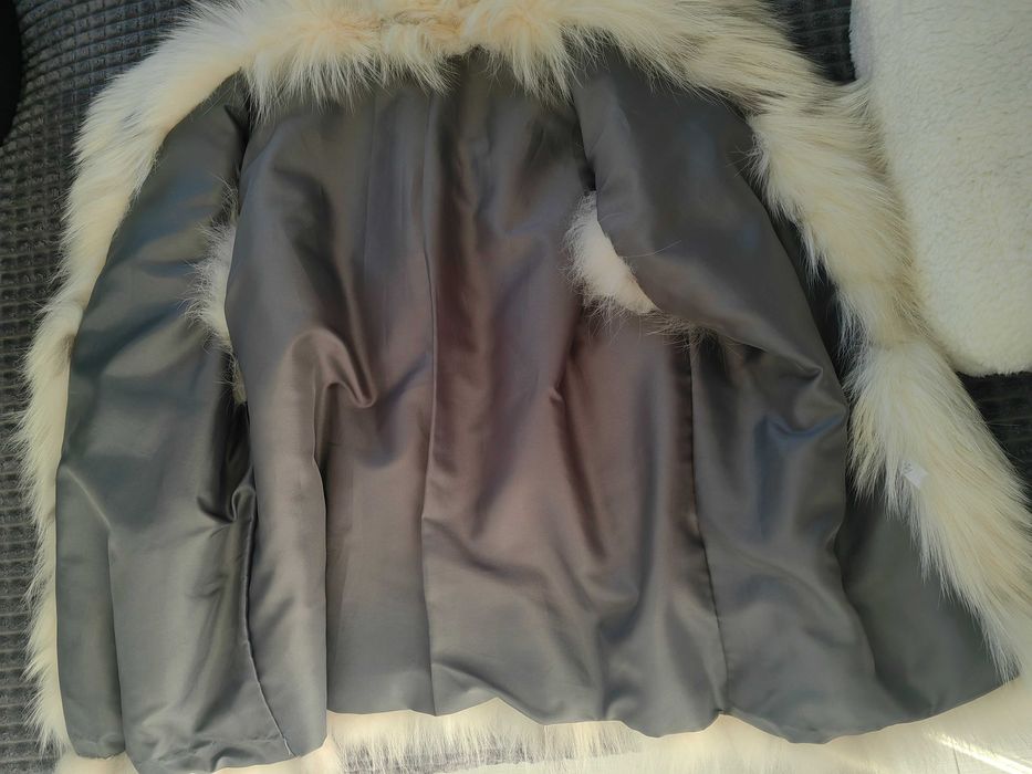 Дамски елек от заек