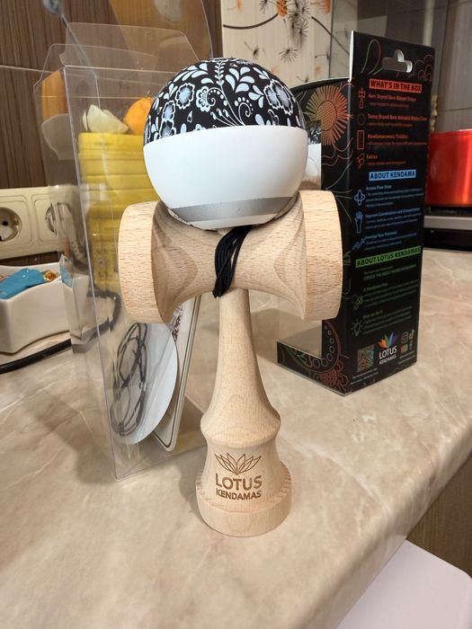 Kendama lotus antiskid