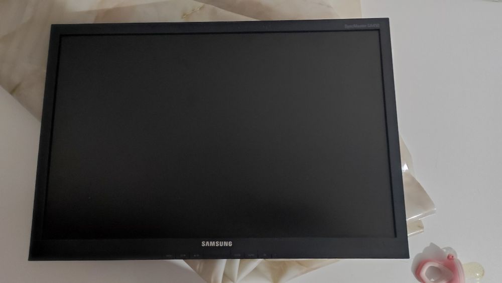 Монитор Самсунг 23диог