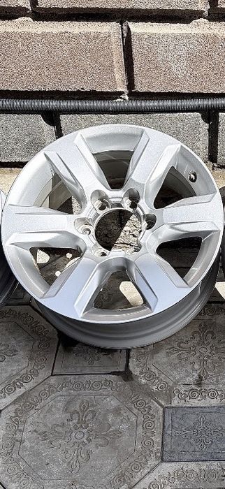 Продам Оригиналоный диск с запаски на Прадо R17