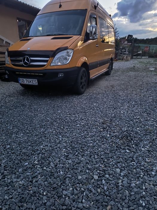 Transport Persoane si Marfă 24/24