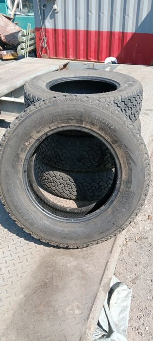 Шины гравий асфальт