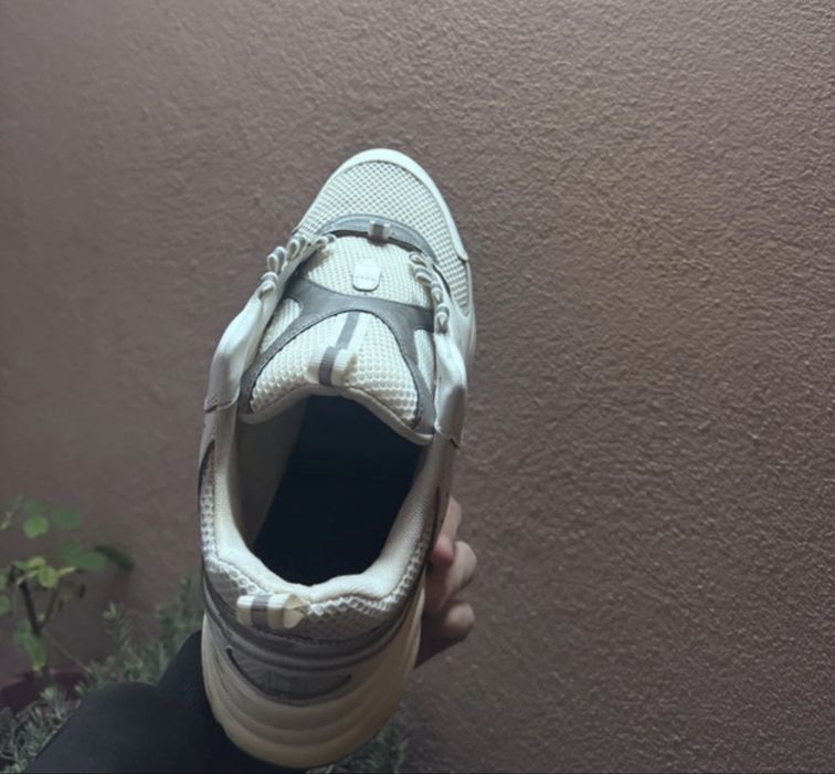 dior b22 arctic white