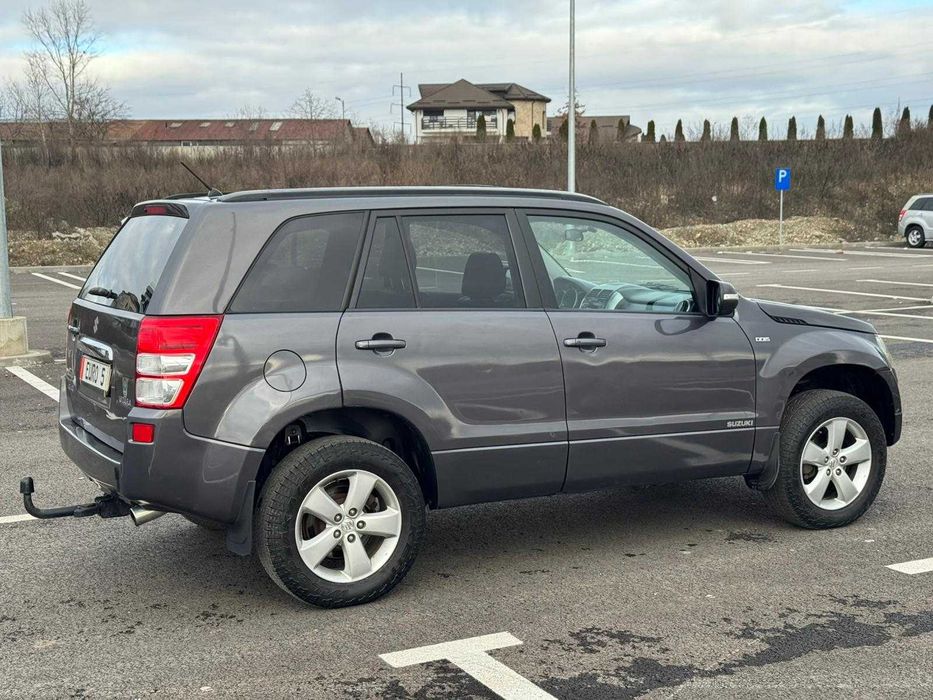 Suzuki Grand Vitara facelift / 4x4 / Trapa / Xenon / Piele / 2012