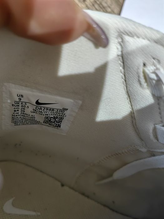 Маратонки Nike 40.5 номер