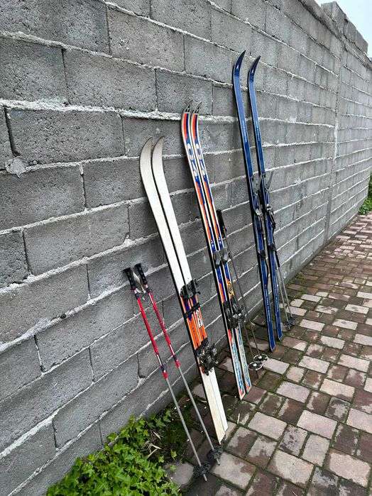 Три комплекта Ски